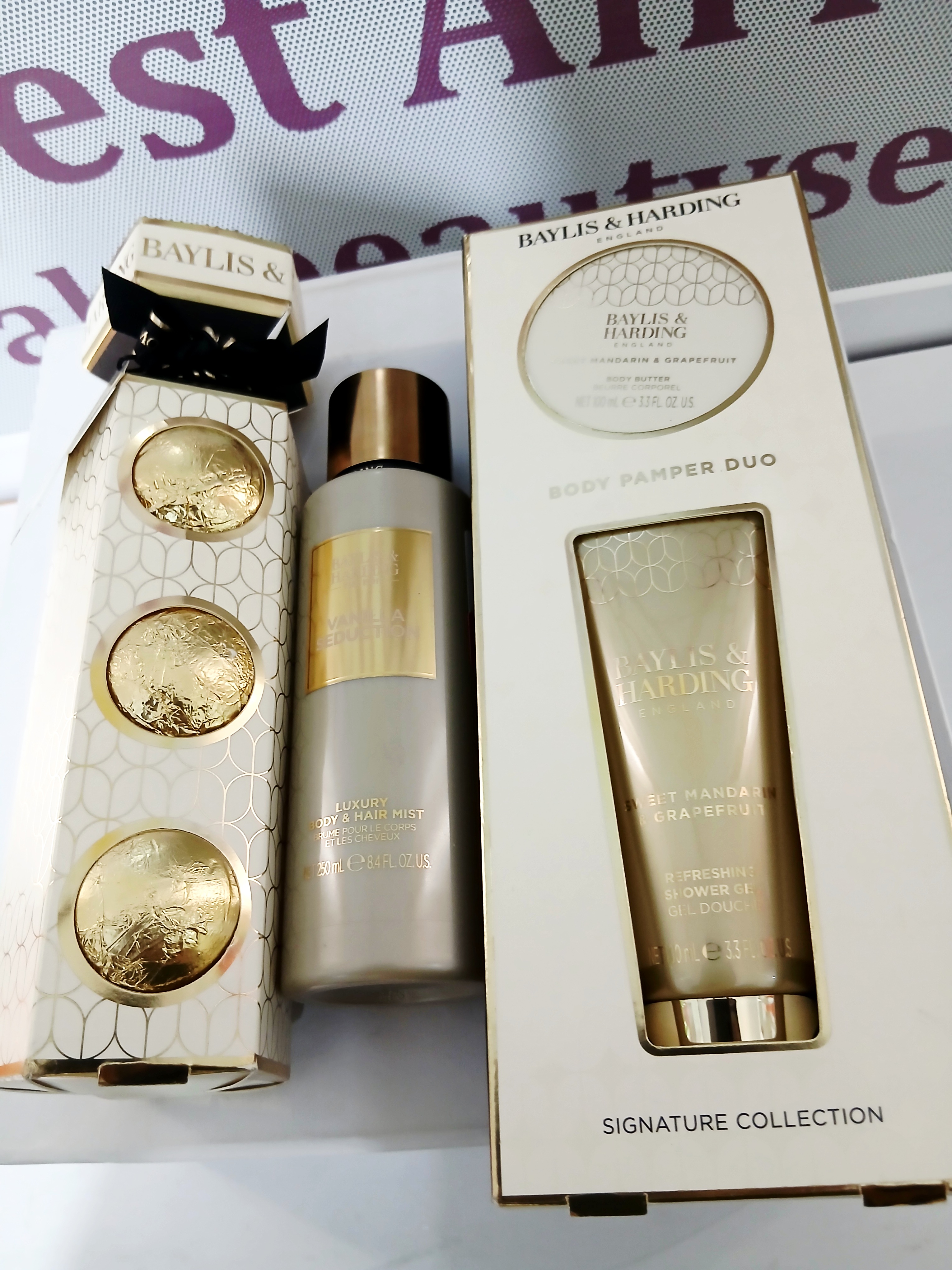 Baylis & Harding Set